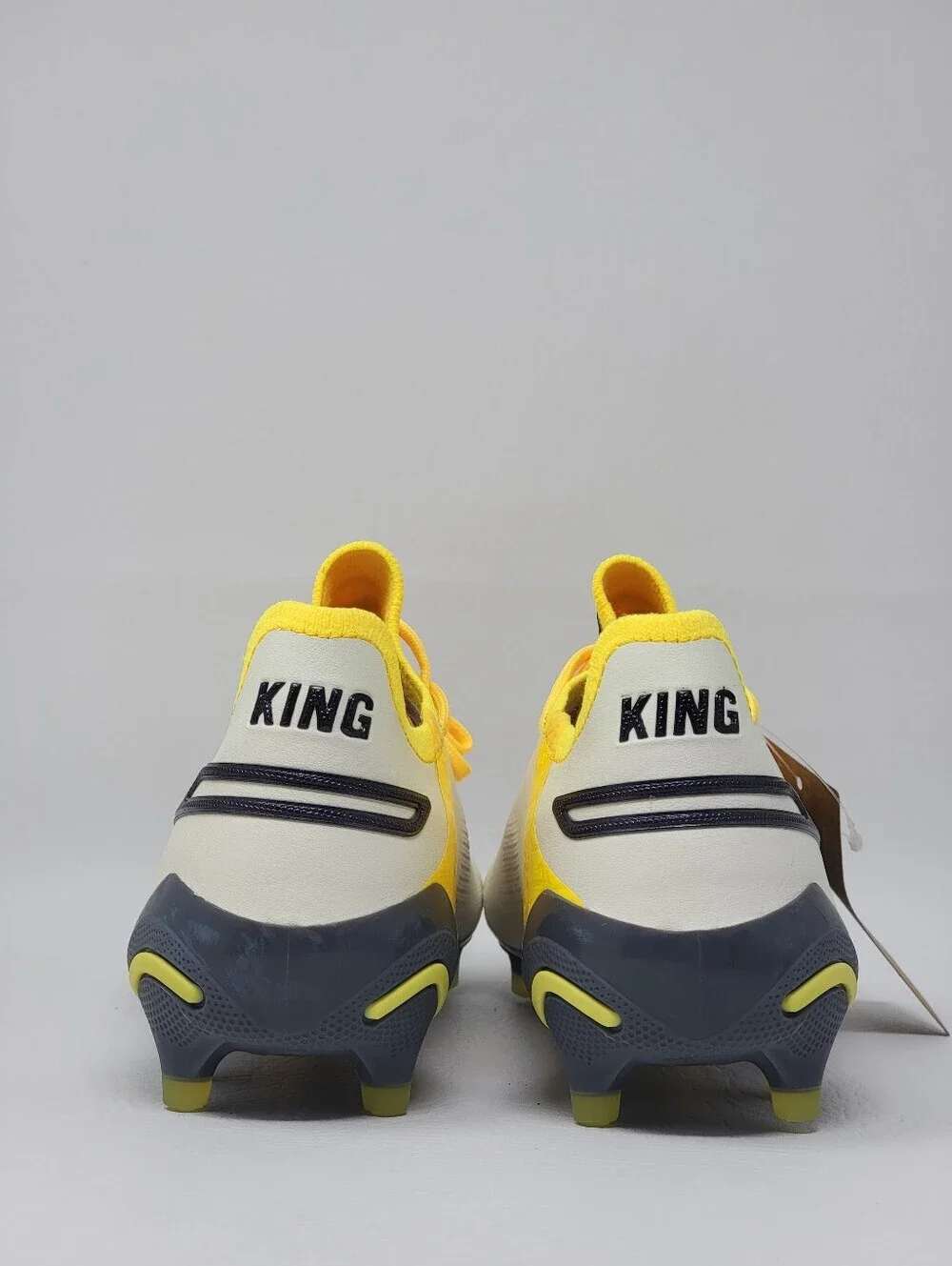 Puma King Ultimate FG/AG Women's Size 8 Off White Soccer Cleats 107565-03 New